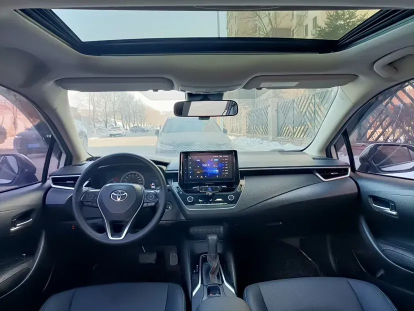 2021 Toyota Corolla 1.2T 116HP L4 CVT,autocango,china used car exporter,china ev exporter,chinese used car exporter,chinese used ev exporter