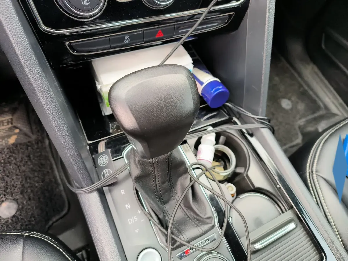 2019 Volkswagen Teramont 2.0T 220HP L4 7DCT,autocango,china used car exporter,china ev exporter,chinese used car exporter,chinese used ev exporter