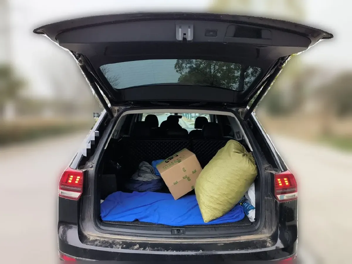 2019 Volkswagen Teramont 2.0T 220HP L4 7DCT,autocango,china used car exporter,china ev exporter,chinese used car exporter,chinese used ev exporter