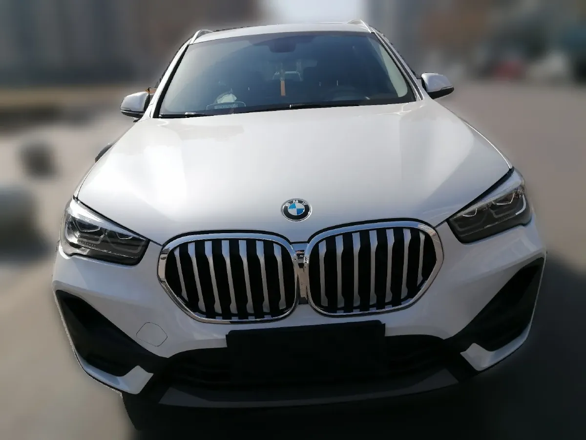 2022 BMW X1 2.0T 192HP L4 7DCT,autocango,china used car exporter,china ev exporter,chinese used car exporter,chinese used ev exporter