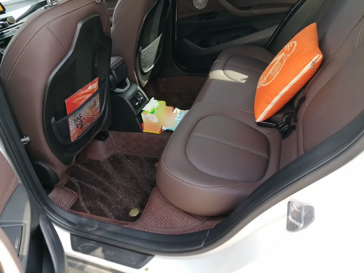 2022 BMW X1 2.0T 192HP L4 7DCT,autocango,china used car exporter,china ev exporter,chinese used car exporter,chinese used ev exporter