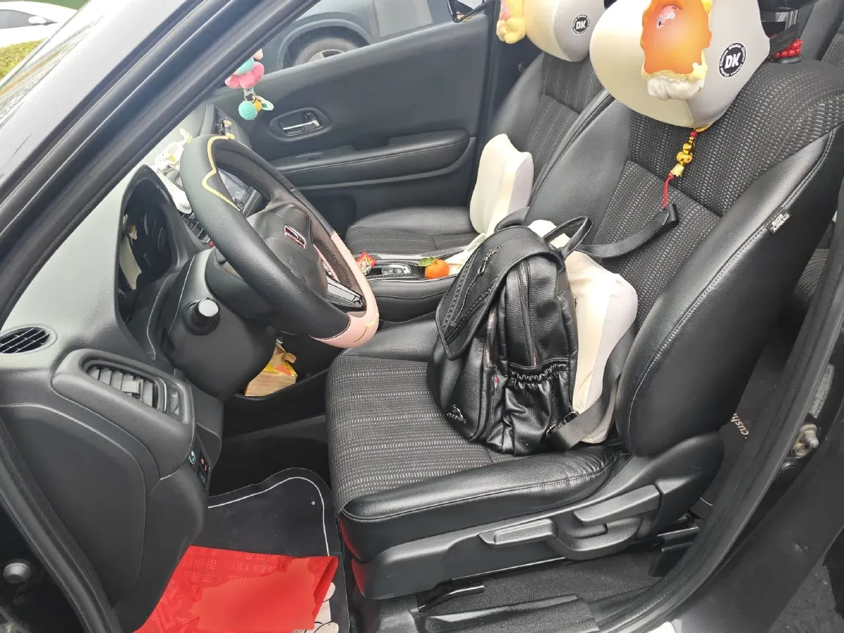 2017 Honda Vezel 1.8L 136HP L4 CVT,autocango,china used car exporter,china ev exporter,chinese used car exporter,chinese used ev exporter