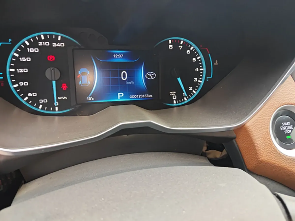 2016 Nissan Tiida 1.6L 126HP L4 CVT,autocango,china used car exporter,china ev exporter,chinese used car exporter,chinese used ev exporter