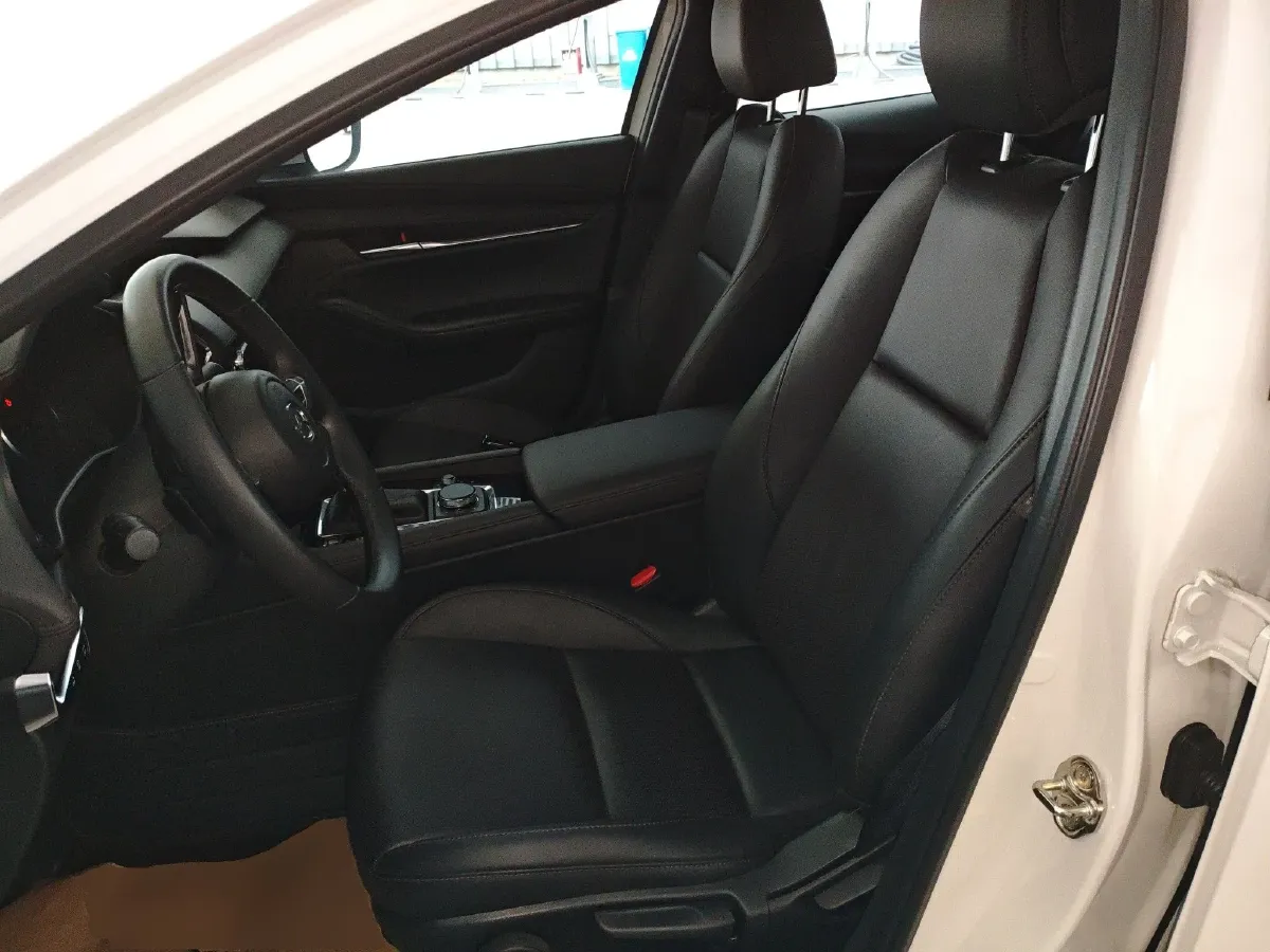 2023 Geely Preface 1.5T 181HP L4 7DCT,autocango,china used car exporter,china ev exporter,chinese used car exporter,chinese used ev exporter