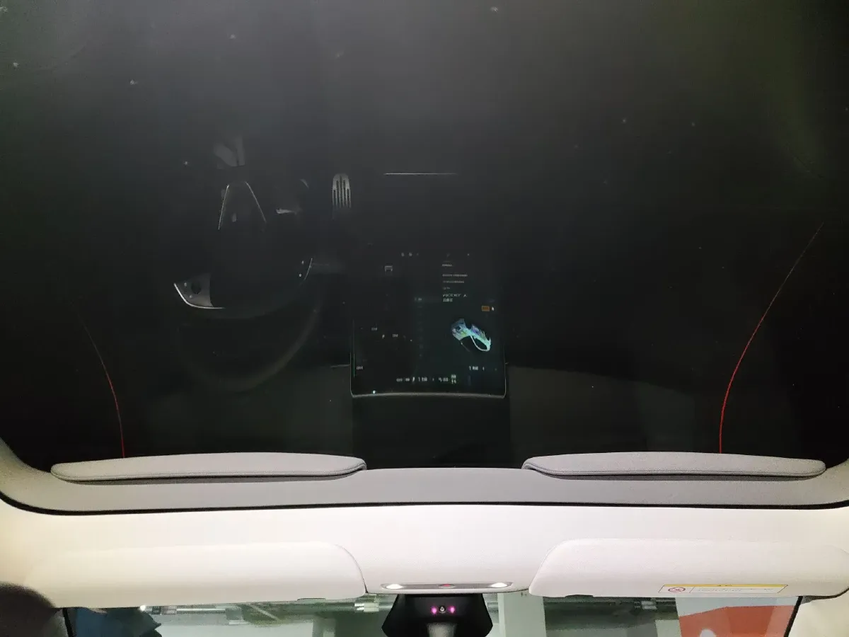 2025 Tesla Model Y BEV 62.5KWH,autocango,china used car exporter,china ev exporter,chinese used car exporter,chinese used ev exporter