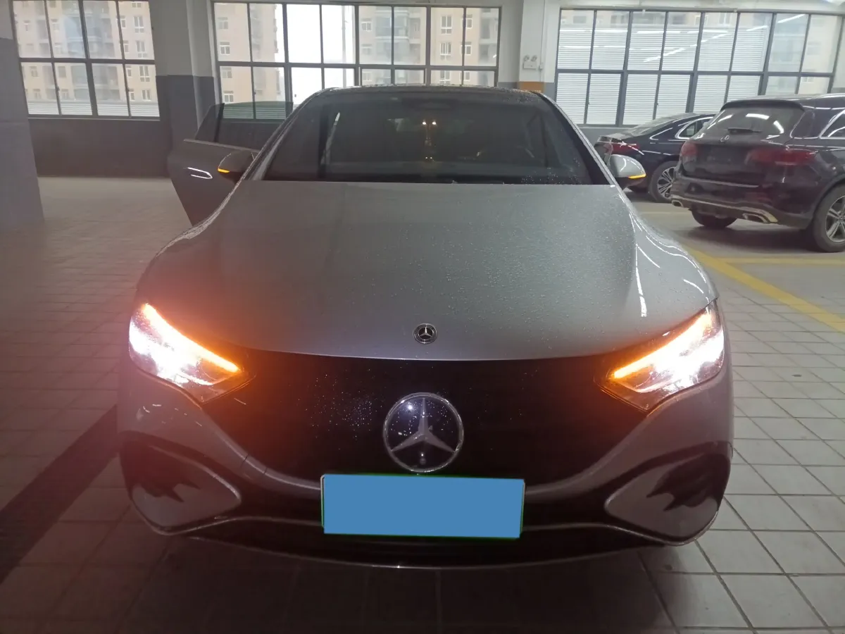 2022 Mercedes-Benz EQE Class BEV 96.1KWH,autocango,china used car exporter,china ev exporter,chinese used car exporter,chinese used ev exporter