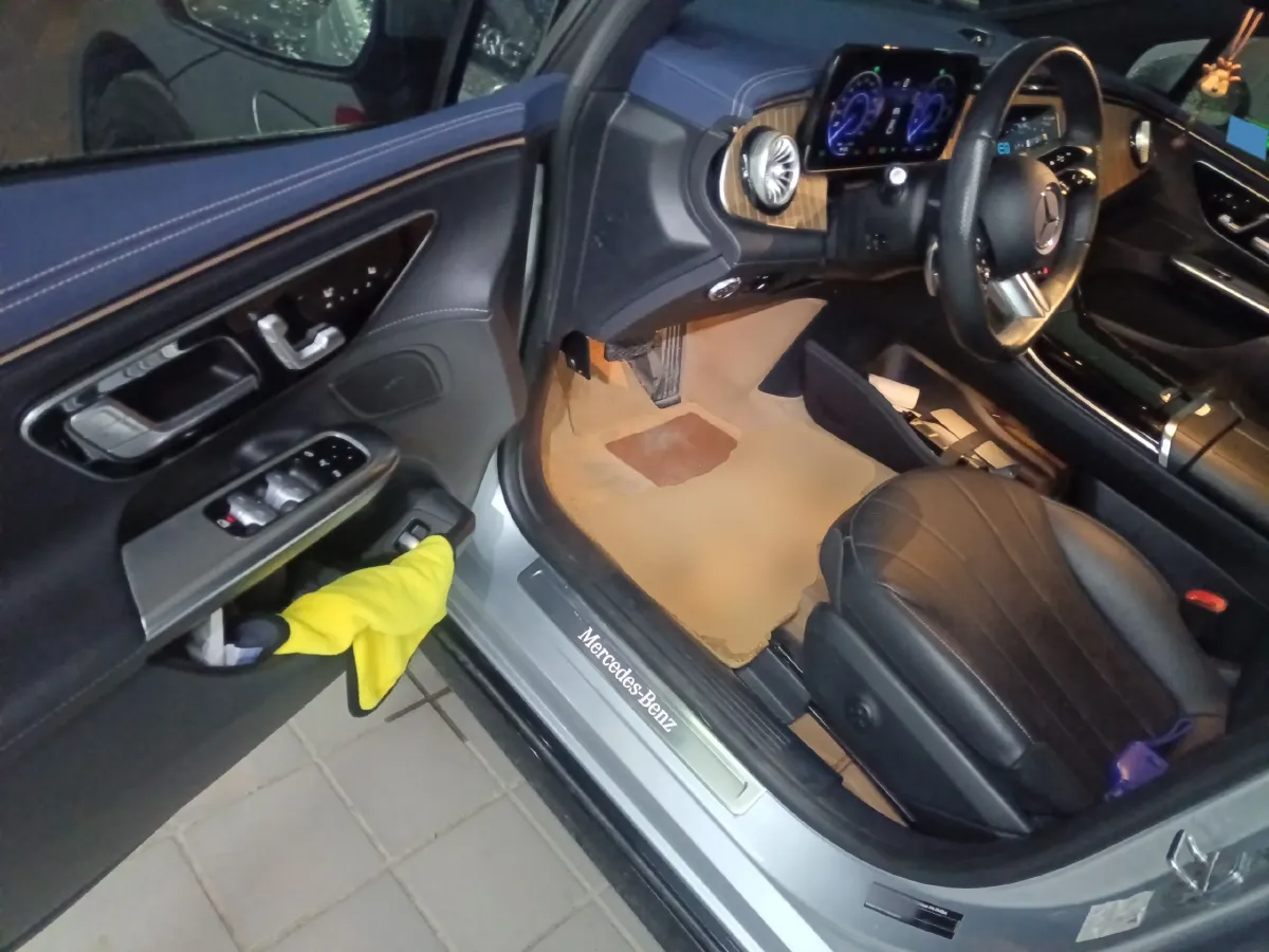 2022 Mercedes-Benz EQE Class BEV 96.1KWH,autocango,china used car exporter,china ev exporter,chinese used car exporter,chinese used ev exporter