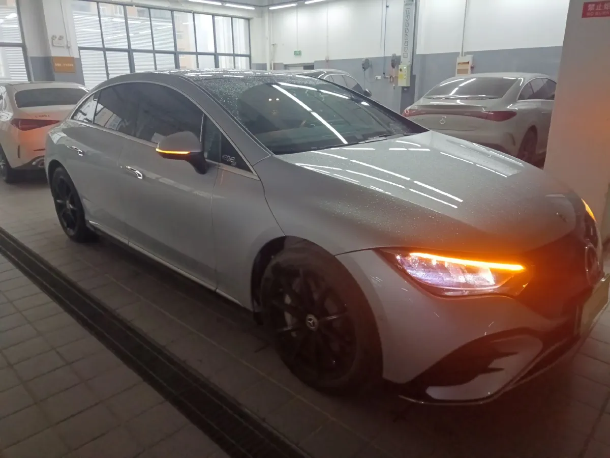 2022 Mercedes-Benz EQE Class BEV 96.1KWH,autocango,china used car exporter,china ev exporter,chinese used car exporter,chinese used ev exporter