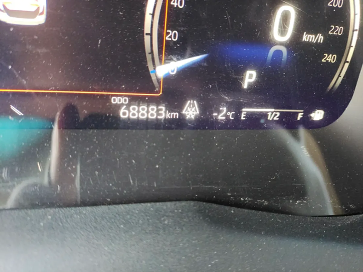 2021 Toyota Camry 2.5L 209HP L4 8AT,autocango,china used car exporter,china ev exporter,chinese used car exporter,chinese used ev exporter