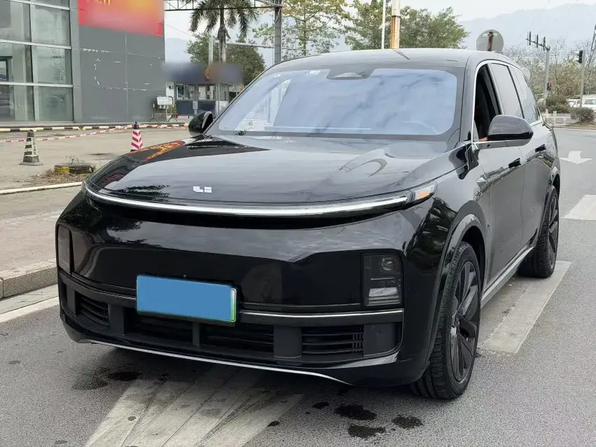 2023 Li L9 Range Extended 154HP REEV 42.6KWH