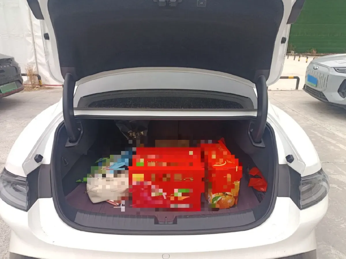 2024 MI SU7 BEV 73.6KWH,autocango,china used car exporter,china ev exporter,chinese used car exporter,chinese used ev exporter