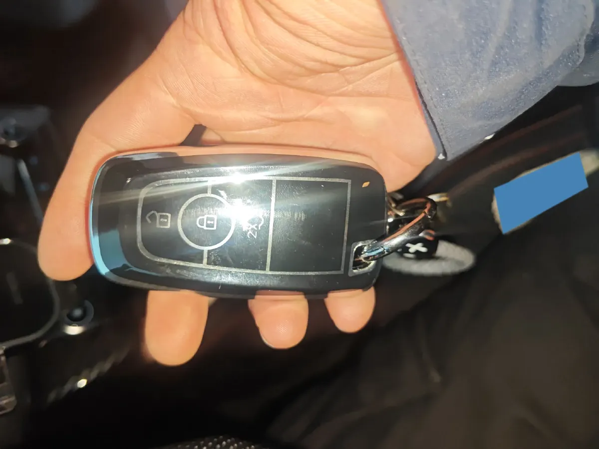 2022 Ford Focus 1.5T 177HP L4 6AT,autocango,china used car exporter,china ev exporter,chinese used car exporter,chinese used ev exporter