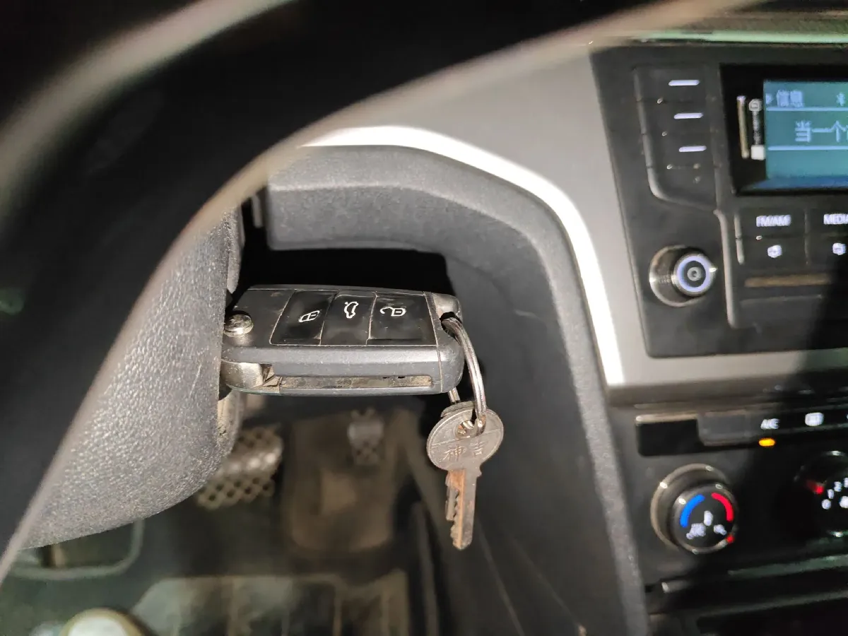 2015 Volkswagen Lamando 1.4T 131HP L4 7DCT,autocango,china used car exporter,china ev exporter,chinese used car exporter,chinese used ev exporter