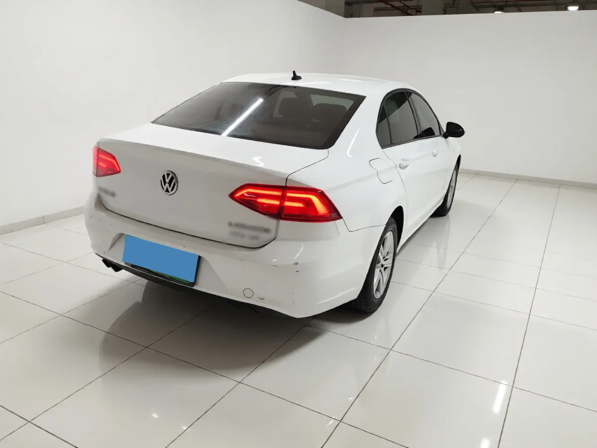 2015 Volkswagen Lamando 1.4T 131HP L4 7DCT,autocango,china used car exporter,china ev exporter,chinese used car exporter,chinese used ev exporter