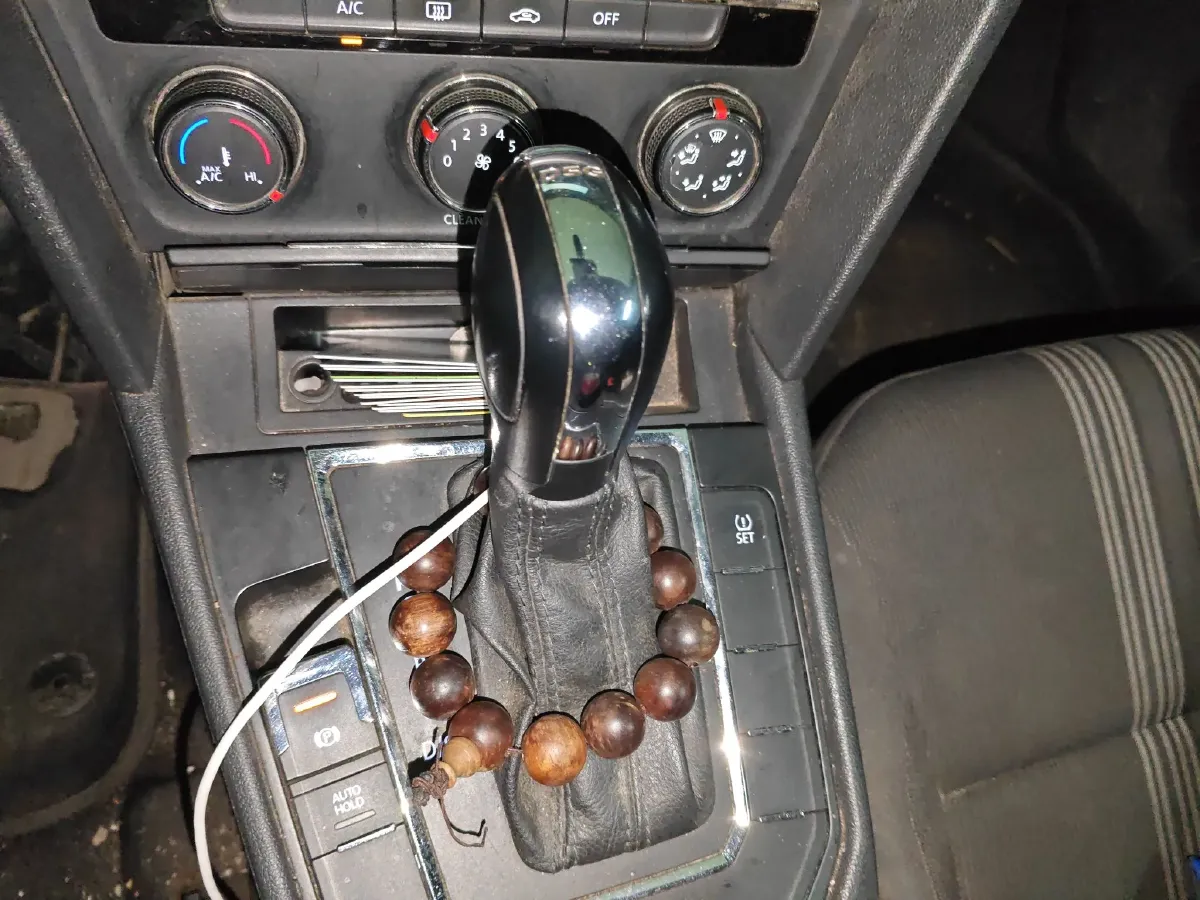 2015 Volkswagen Lamando 1.4T 131HP L4 7DCT,autocango,china used car exporter,china ev exporter,chinese used car exporter,chinese used ev exporter