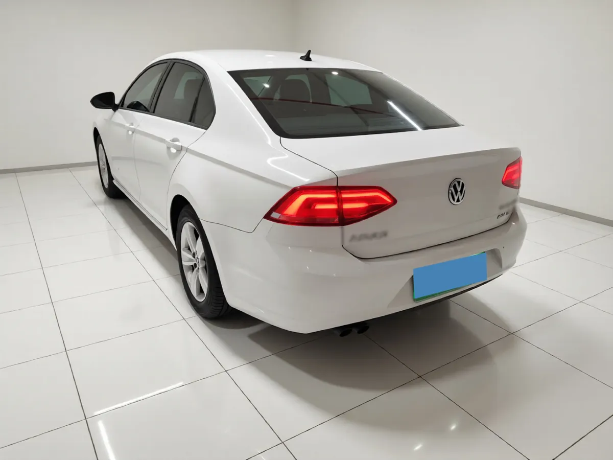 2015 Volkswagen Lamando 1.4T 131HP L4 7DCT,autocango,china used car exporter,china ev exporter,chinese used car exporter,chinese used ev exporter