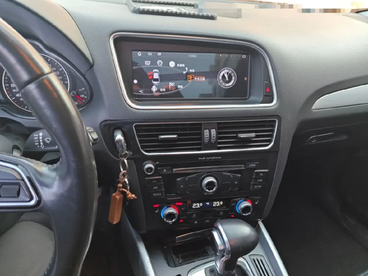 2013 Audi Q5 2.0T 211HP L4 8AT,autocango,china used car exporter,china ev exporter,chinese used car exporter,chinese used ev exporter