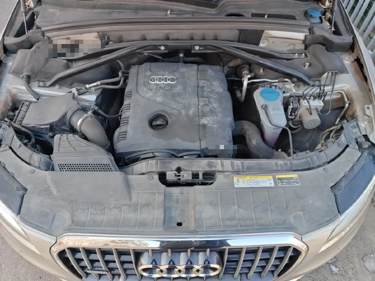 2013 Audi Q5 2.0T 211HP L4 8AT,autocango,china used car exporter,china ev exporter,chinese used car exporter,chinese used ev exporter