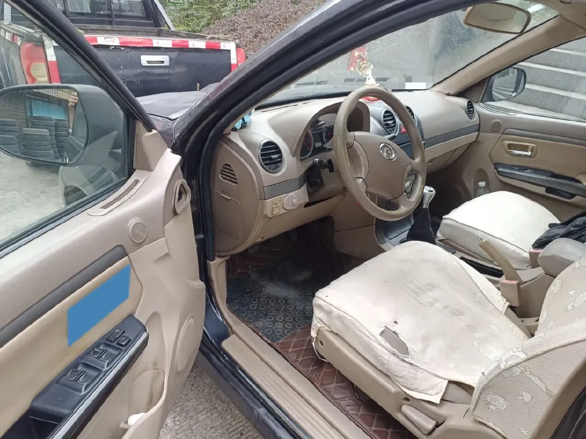 2012 Haval H3 2.5T 109HP L4 5MT,autocango,china used car exporter,china ev exporter,chinese used car exporter,chinese used ev exporter