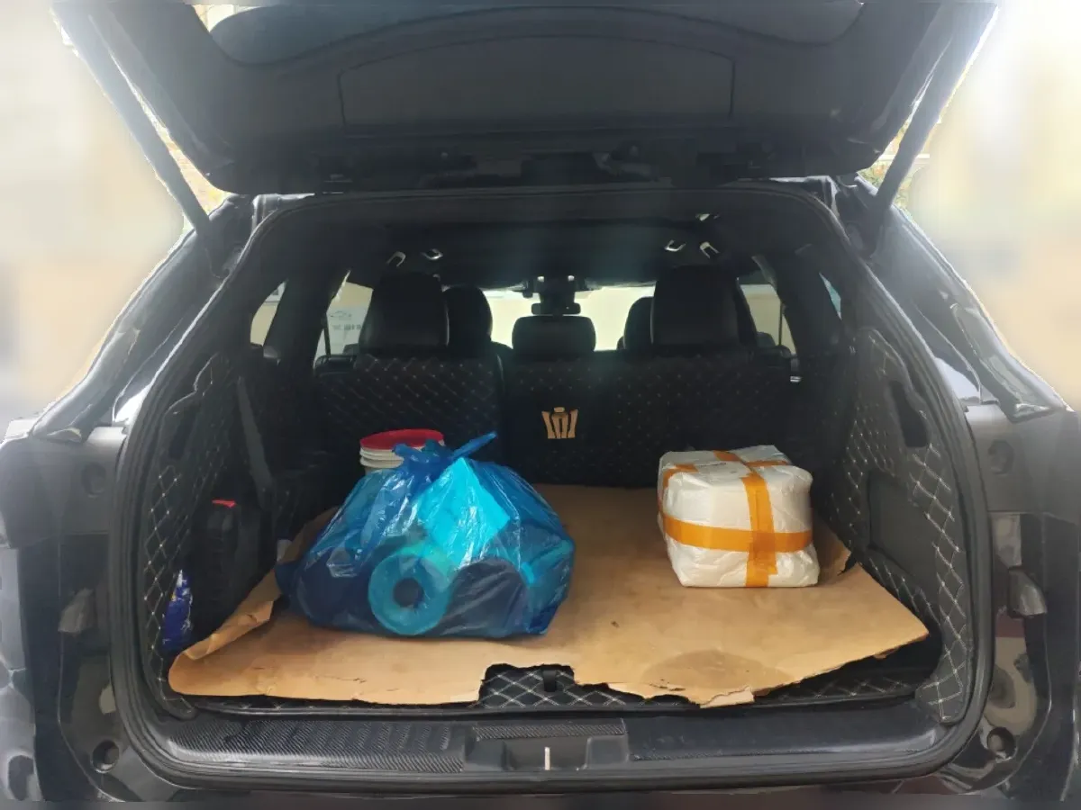 2022 Toyota Crown Kluger 2.5L 192HP L4 E-CVT Hybrid,autocango,china used car exporter,china ev exporter,chinese used car exporter,chinese used ev exporter