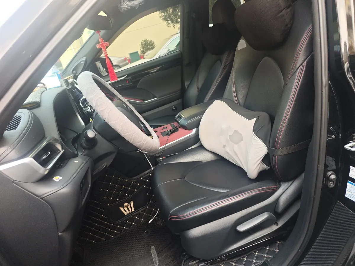 2022 Toyota Crown Kluger 2.5L 192HP L4 E-CVT Hybrid,autocango,china used car exporter,china ev exporter,chinese used car exporter,chinese used ev exporter