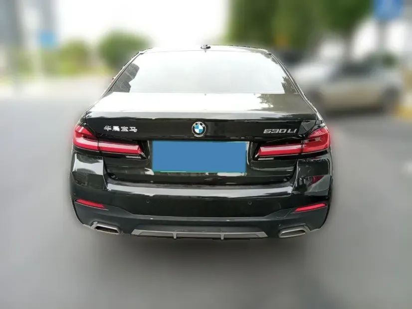 2023 BMW 5 Series 2.0T 245HP L4 8AT,autocango,china used car exporter,china ev exporter,chinese used car exporter,chinese used ev exporter