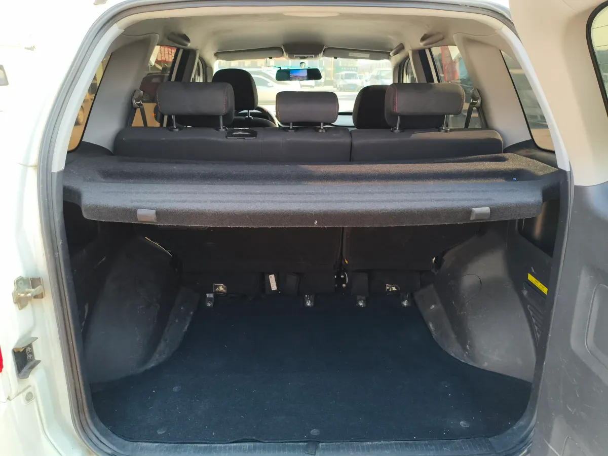 2020 Chery Tiggo 3 1.5L 116HP L4 5MT,autocango,china used car exporter,china ev exporter,chinese used car exporter,chinese used ev exporter