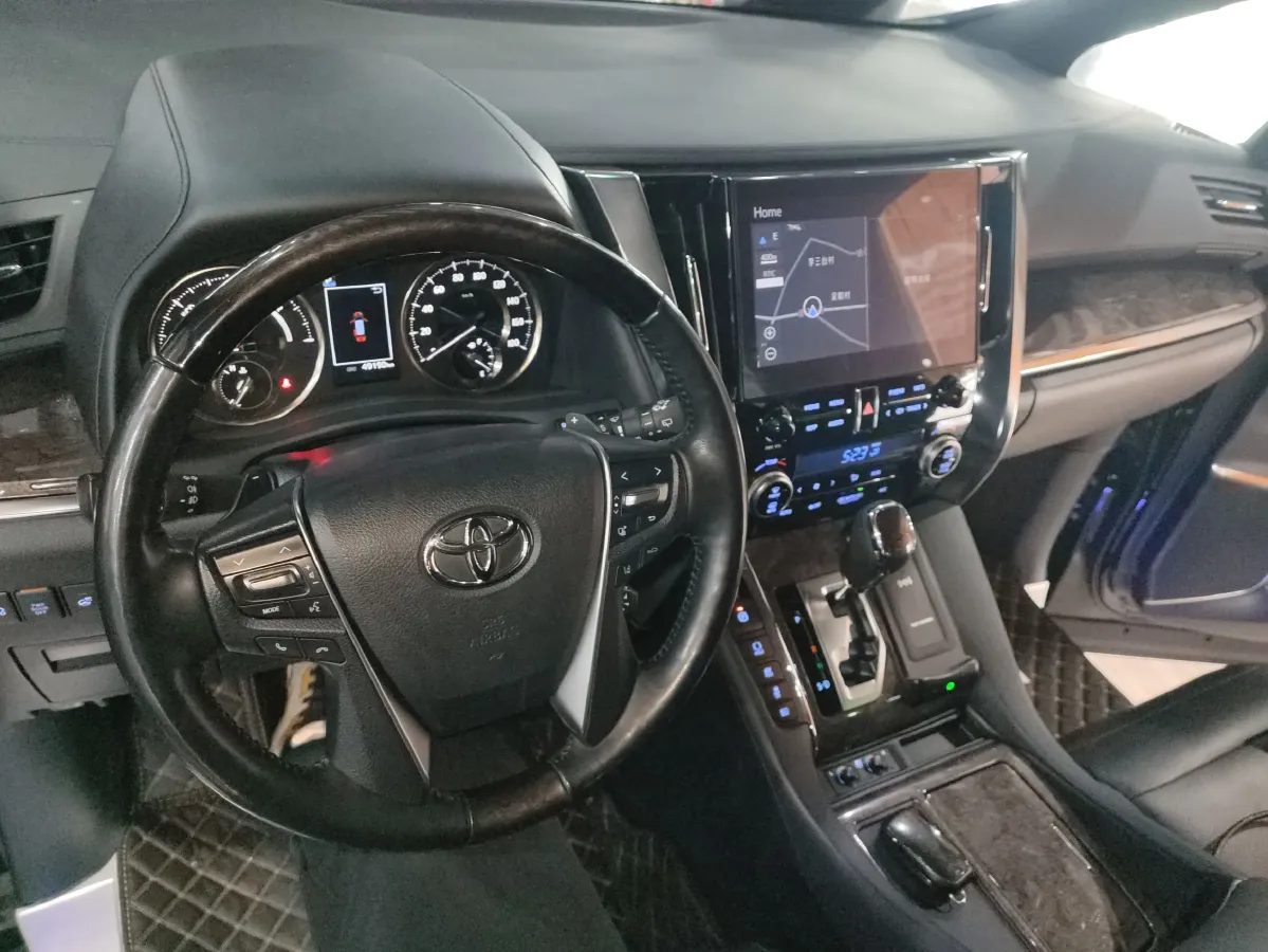 2023 Toyota Vellfire 2.5L 117HP L4 E-CVT Hybrid,autocango,china used car exporter,china ev exporter,chinese used car exporter,chinese used ev exporter