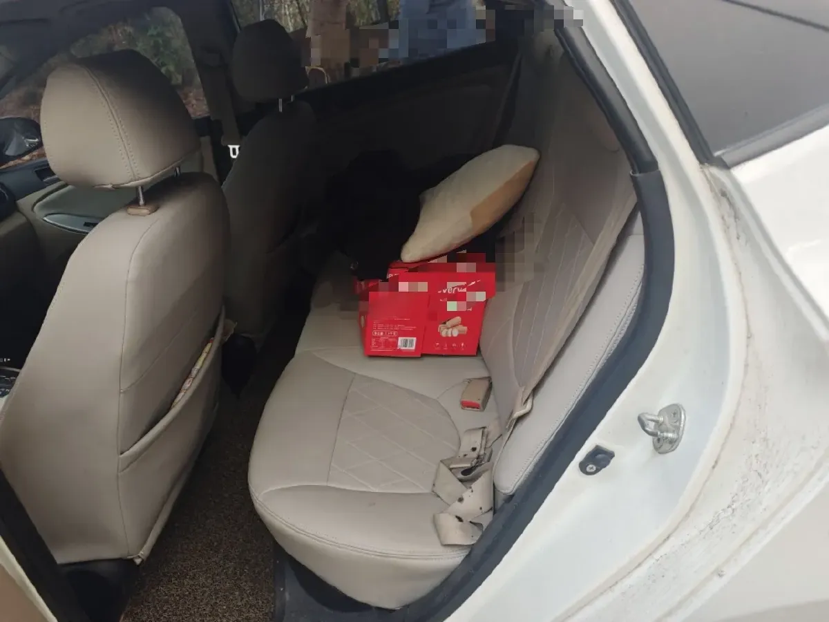 2014 Hyundai Reina 1.4L 107HP L4 4AT,autocango,china used car exporter,china ev exporter,chinese used car exporter,chinese used ev exporter