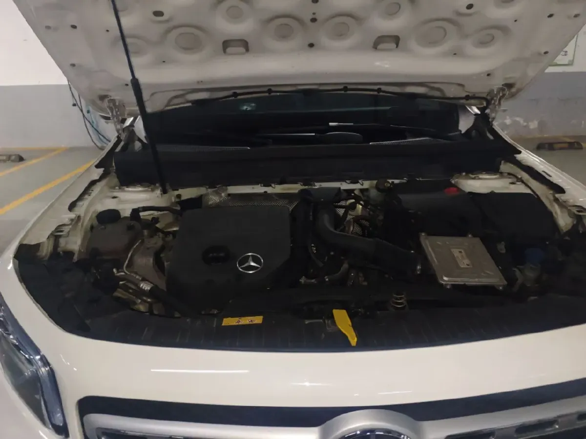 2021 Mercedes-Benz GLB Class 1.3T 163HP L4 7DCT,autocango,china used car exporter,china ev exporter,chinese used car exporter,chinese used ev exporter