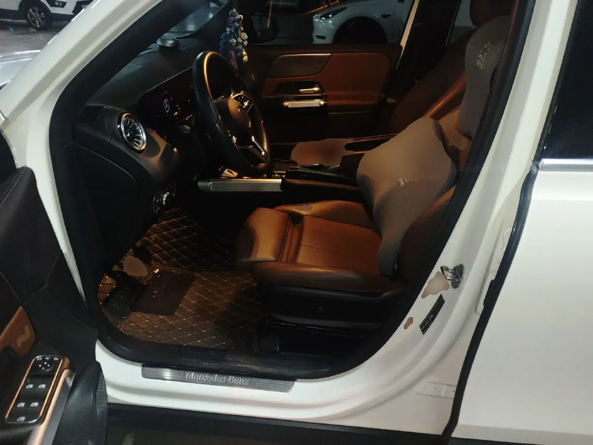 2021 Mercedes-Benz GLB Class 1.3T 163HP L4 7DCT,autocango,china used car exporter,china ev exporter,chinese used car exporter,chinese used ev exporter