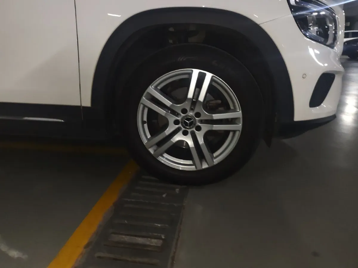 2021 Mercedes-Benz GLB Class 1.3T 163HP L4 7DCT,autocango,china used car exporter,china ev exporter,chinese used car exporter,chinese used ev exporter