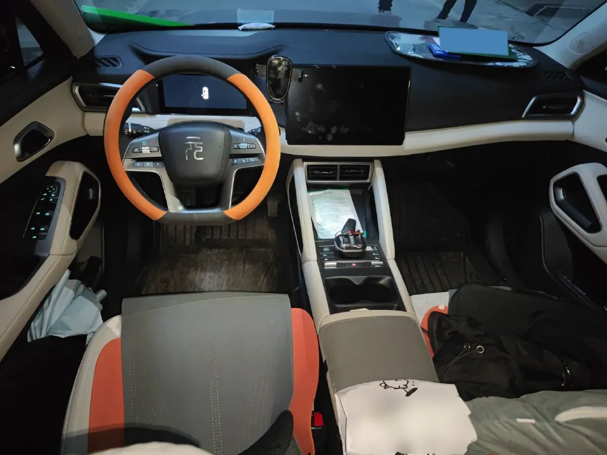 2024 BYD YuanUP BEV 45.12KWH,autocango,china used car exporter,china ev exporter,chinese used car exporter,chinese used ev exporter