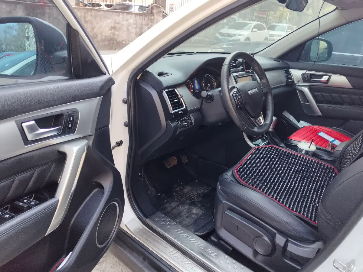 2016 Haval H2 1.5T 150HP L4 6AT,autocango,china used car exporter,china ev exporter,chinese used car exporter,chinese used ev exporter