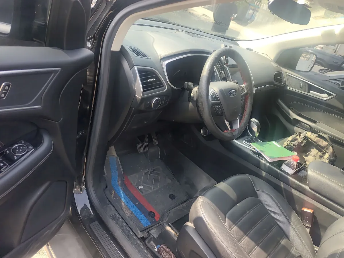 2016 Ford Edge 2.0T 245HP L4 6AT,autocango,china used car exporter,china ev exporter,chinese used car exporter,chinese used ev exporter