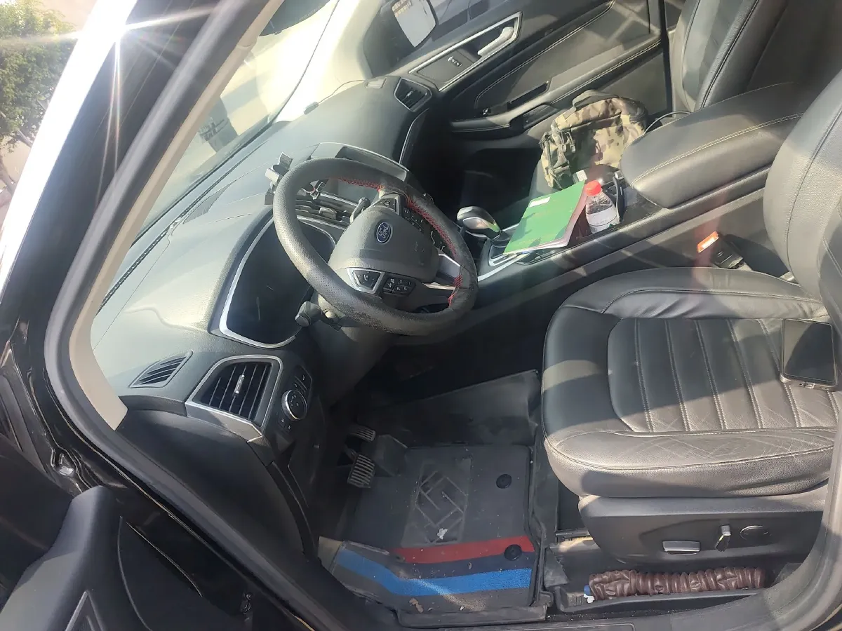 2016 Ford Edge 2.0T 245HP L4 6AT,autocango,china used car exporter,china ev exporter,chinese used car exporter,chinese used ev exporter