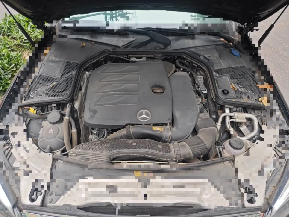 2020 Mercedes-Benz C Class 1.5T 184HP L4 9AT,autocango,china used car exporter,china ev exporter,chinese used car exporter,chinese used ev exporter