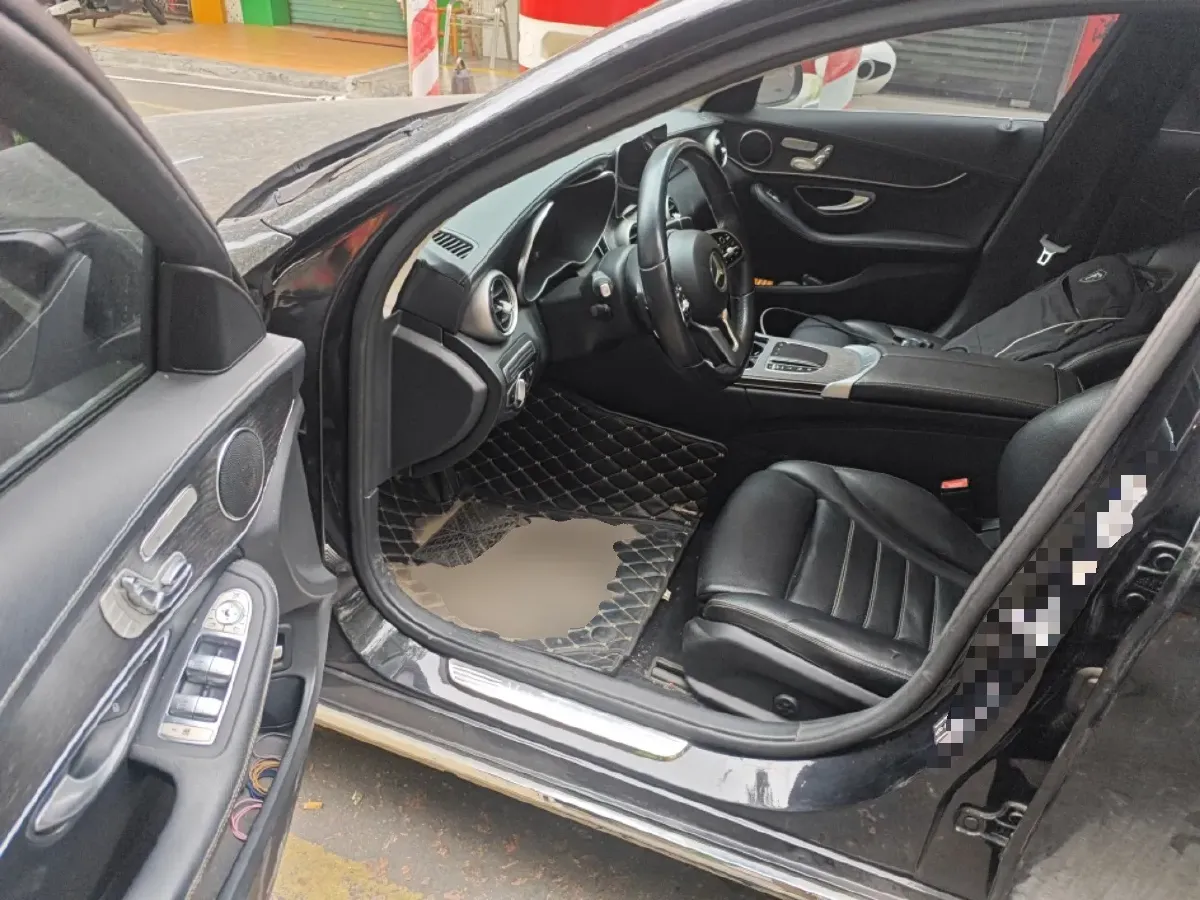 2020 Mercedes-Benz C Class 1.5T 184HP L4 9AT,autocango,china used car exporter,china ev exporter,chinese used car exporter,chinese used ev exporter