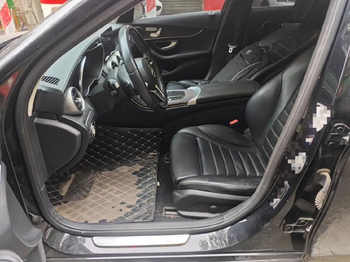 2020 Mercedes-Benz C Class 1.5T 184HP L4 9AT,autocango,china used car exporter,china ev exporter,chinese used car exporter,chinese used ev exporter