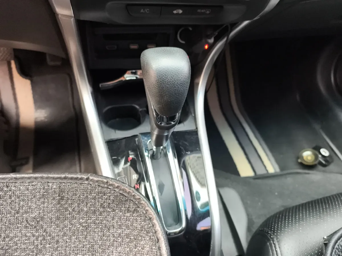 2016 Honda Crider 1.8L 136HP L4 CVT,autocango,china used car exporter,china ev exporter,chinese used car exporter,chinese used ev exporter