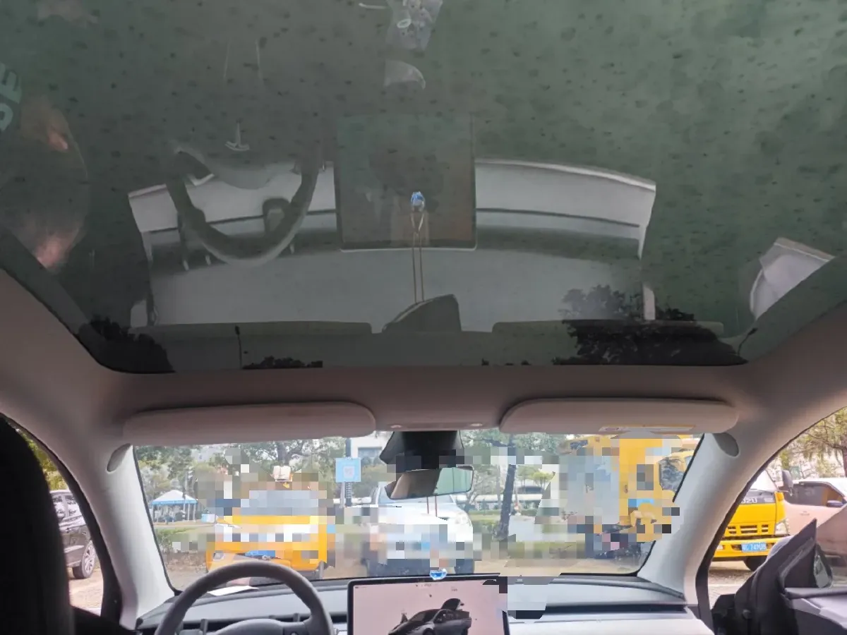 2024 Tesla Model Y BEV 60KWH,autocango,china used car exporter,china ev exporter,chinese used car exporter,chinese used ev exporter