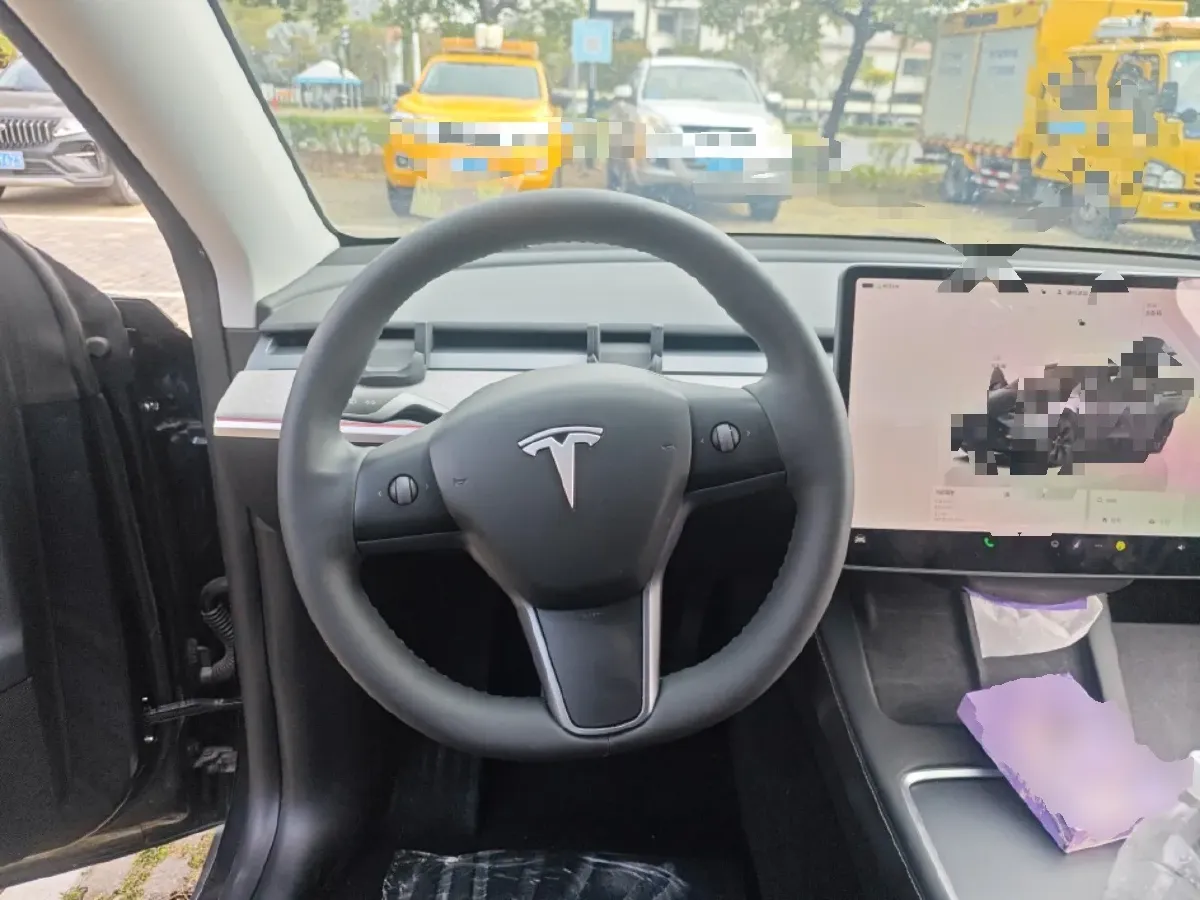 2024 Tesla Model Y BEV 60KWH,autocango,china used car exporter,china ev exporter,chinese used car exporter,chinese used ev exporter