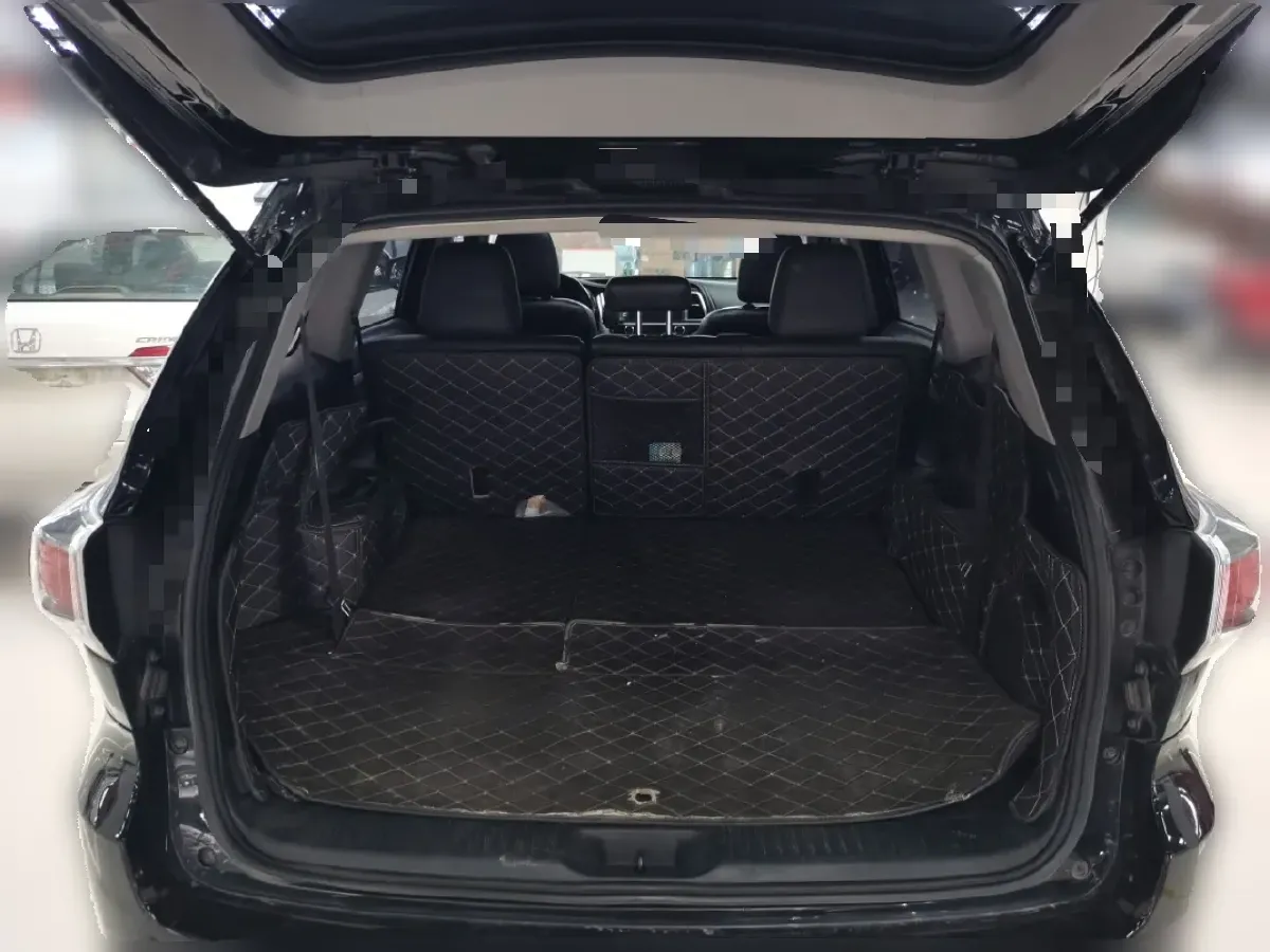 2017 Toyota Highlander 2.0T 220HP L4 6AT,autocango,china used car exporter,china ev exporter,chinese used car exporter,chinese used ev exporter