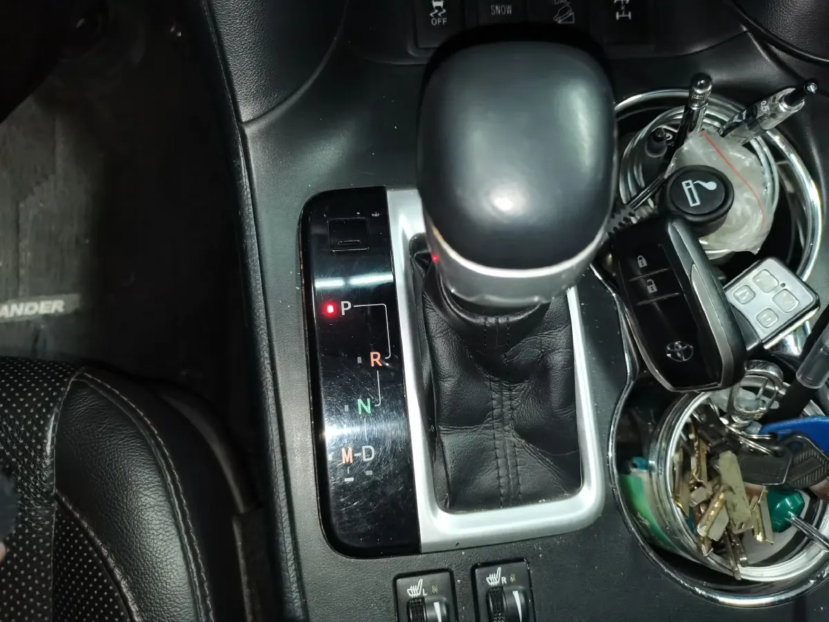 2017 Toyota Highlander 2.0T 220HP L4 6AT,autocango,china used car exporter,china ev exporter,chinese used car exporter,chinese used ev exporter