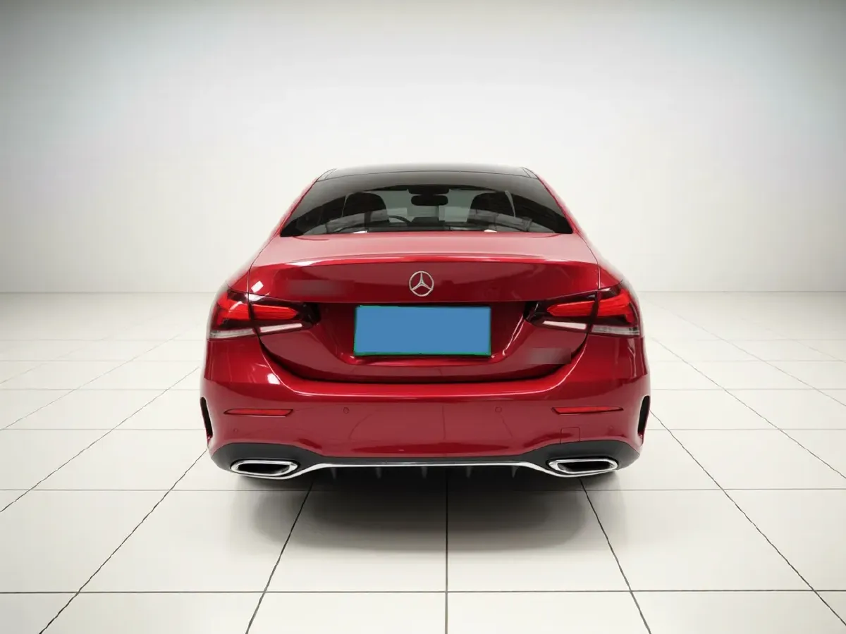 2020 Mercedes-Benz A Class 1.3T 163HP L4 7DCT,autocango,china used car exporter,china ev exporter,chinese used car exporter,chinese used ev exporter