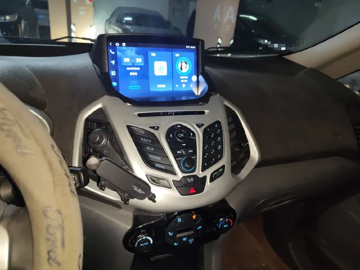 2013 Ford EcoSport 1.5L 110HP L4 5MT,autocango,china used car exporter,china ev exporter,chinese used car exporter,chinese used ev exporter