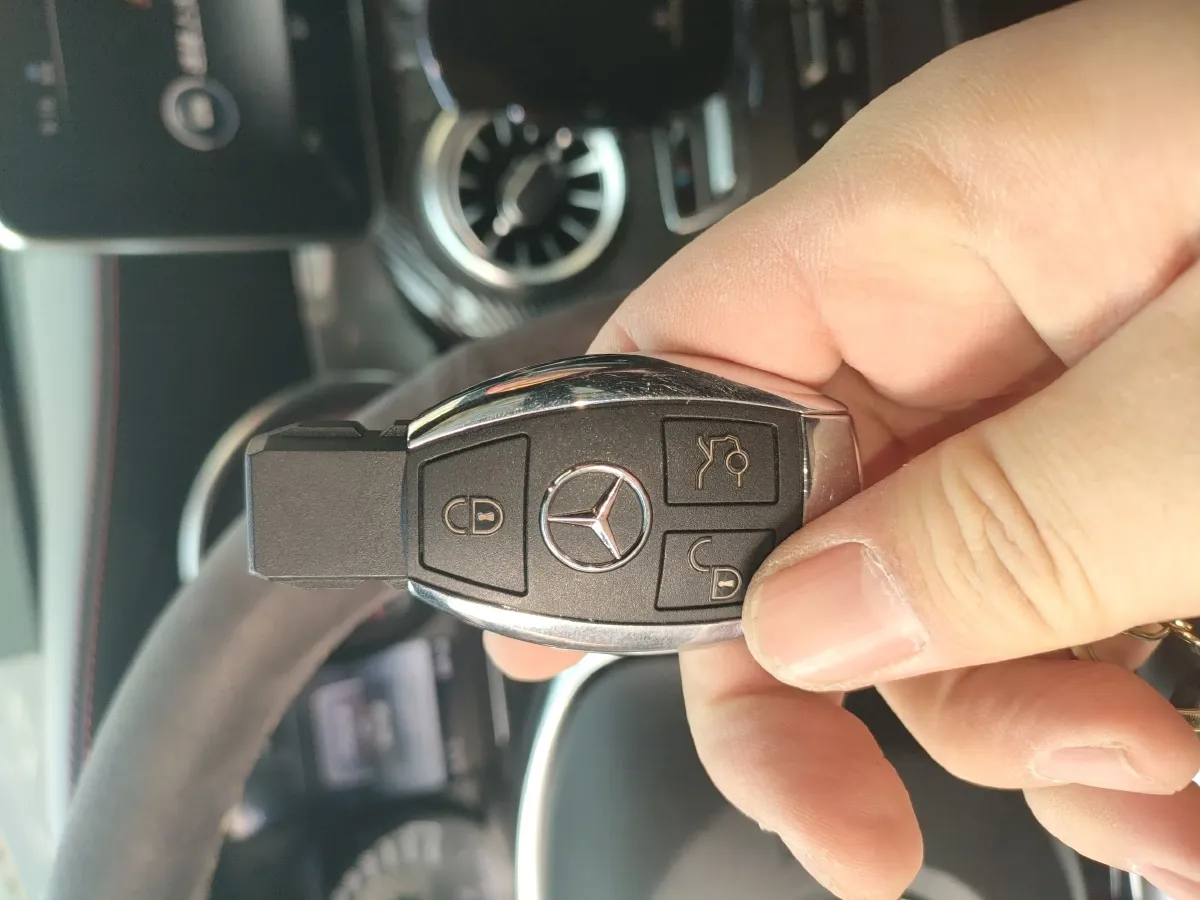 2017 Mercedes-Benz GLC AMG 3.0T 367HP V6 9AT,autocango,china used car exporter,china ev exporter,chinese used car exporter,chinese used ev exporter