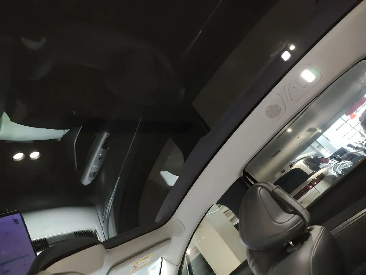 2024 Xpeng MONA M03 BEV 62.2KWH,autocango,china used car exporter,china ev exporter,chinese used car exporter,chinese used ev exporter