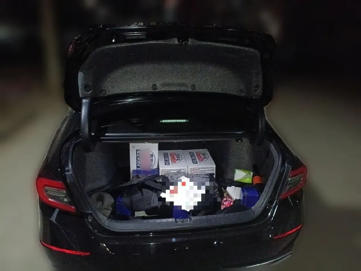 2022 Honda Accord 2.0L 146HP L4 E-CVT Hybrid,autocango,china used car exporter,china ev exporter,chinese used car exporter,chinese used ev exporter