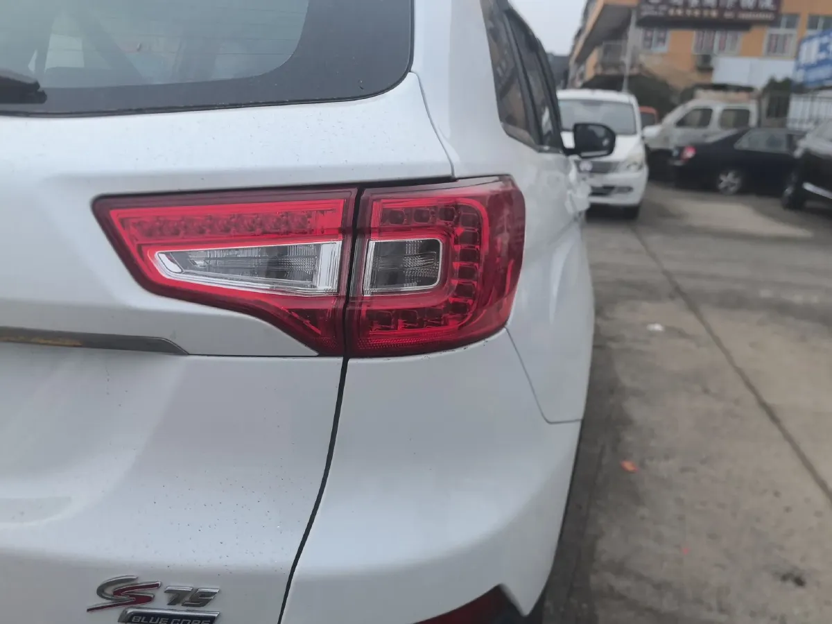 2014 Toyota Corolla 1.6L 122HP L4 CVT,autocango,china used car exporter,china ev exporter,chinese used car exporter,chinese used ev exporter